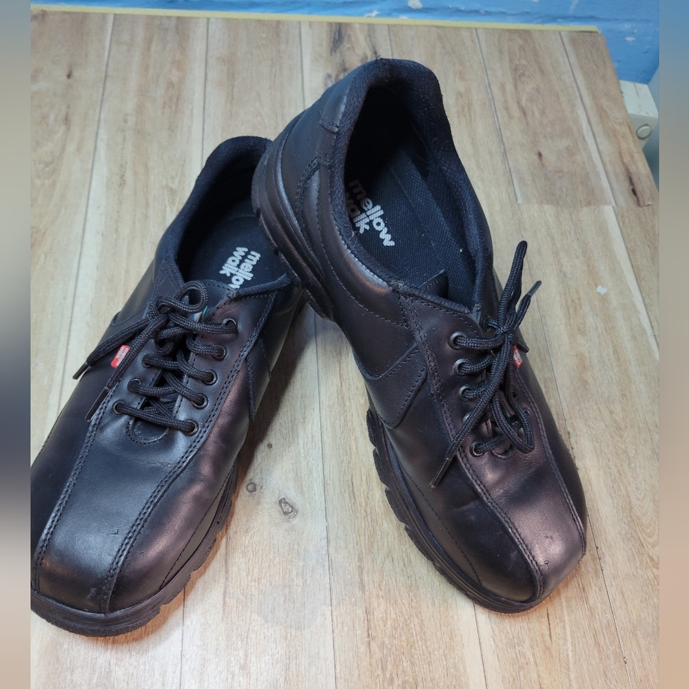Ladies MelloWalk Mady green patch safety shoes size 8